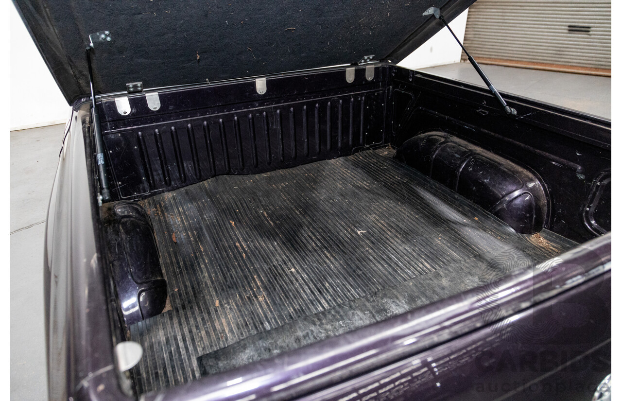 4/2004 Holden Crewman SS VYII Crew Cab Utility Cosmo Purple V8 5.7L