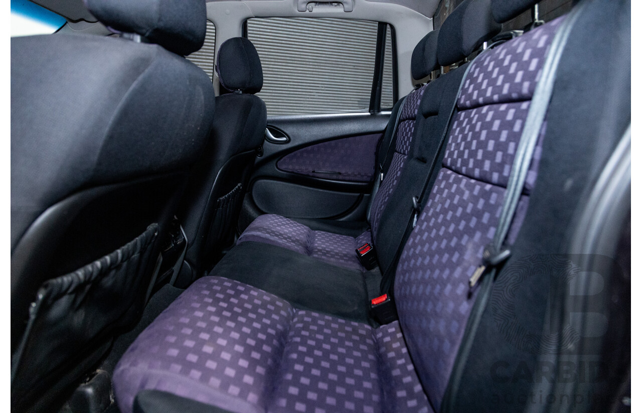 4/2004 Holden Crewman SS VYII Crew Cab Utility Cosmo Purple V8 5.7L