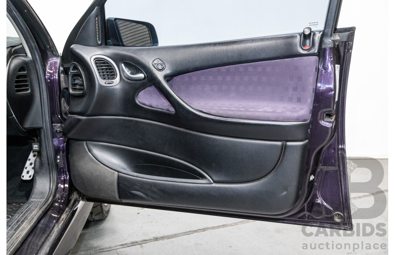 4/2004 Holden Crewman SS VYII Crew Cab Utility Cosmo Purple V8 5.7L