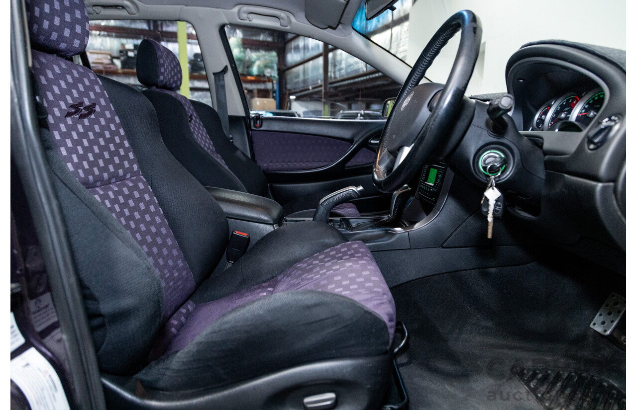 4/2004 Holden Crewman SS VYII Crew Cab Utility Cosmo Purple V8 5.7L