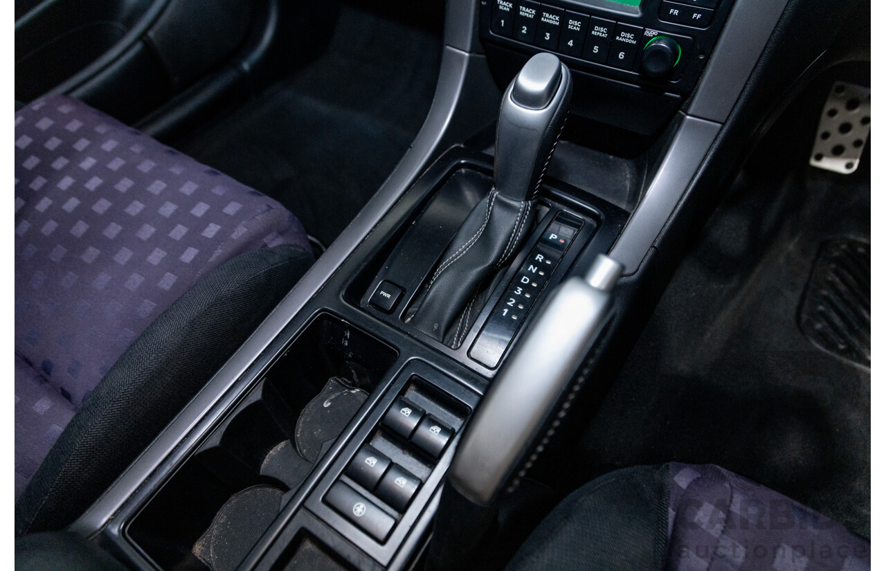 4/2004 Holden Crewman SS VYII Crew Cab Utility Cosmo Purple V8 5.7L