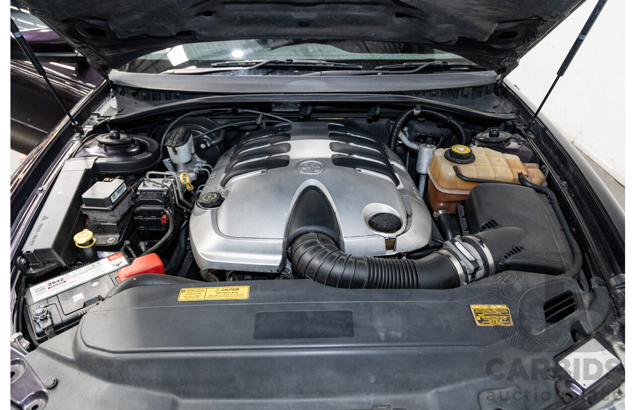4/2004 Holden Crewman SS VYII Crew Cab Utility Cosmo Purple V8 5.7L