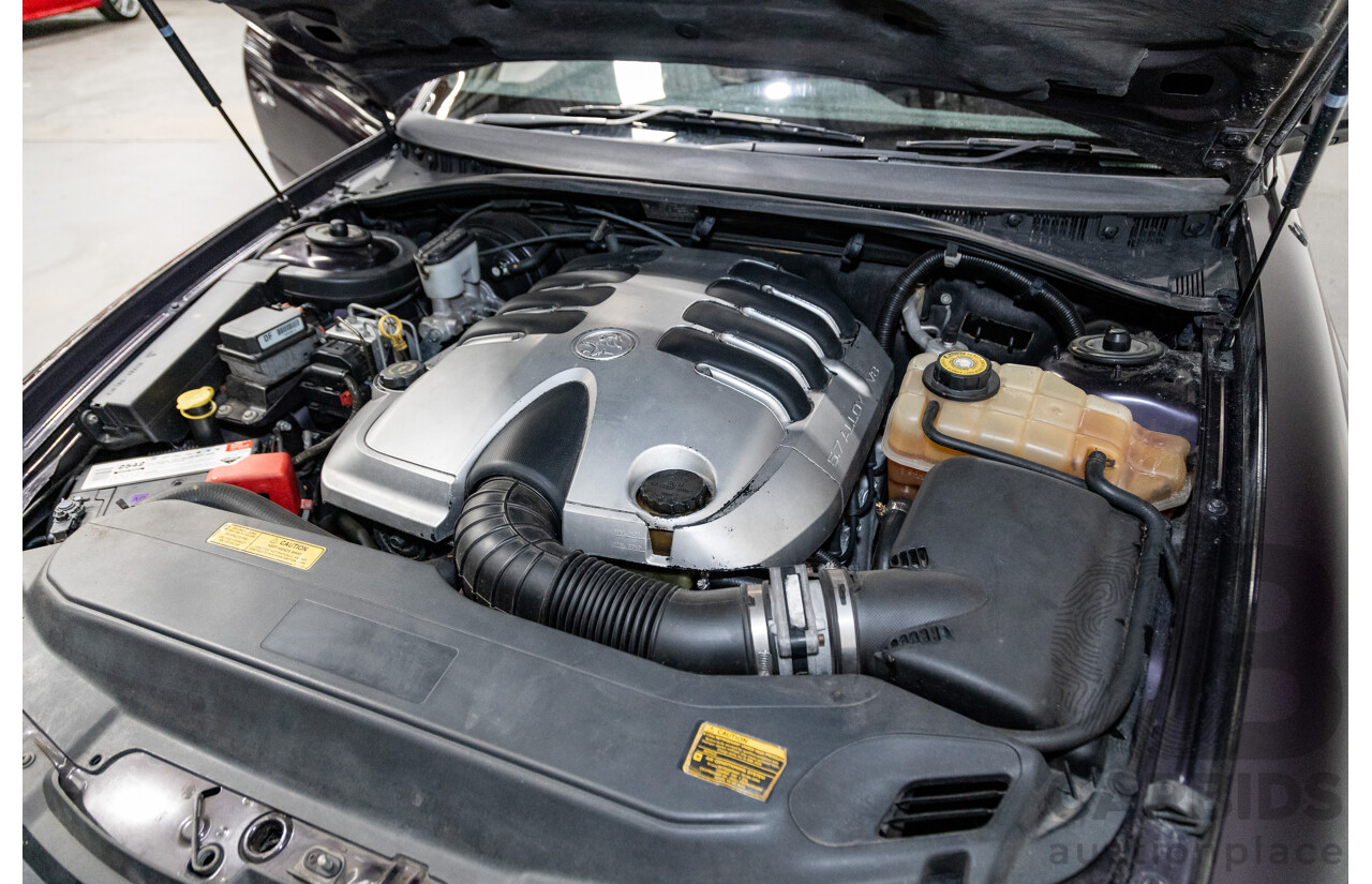 4/2004 Holden Crewman SS VYII Crew Cab Utility Cosmo Purple V8 5.7L