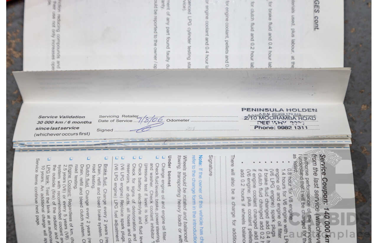 4/2004 Holden Crewman SS VYII Crew Cab Utility Cosmo Purple V8 5.7L