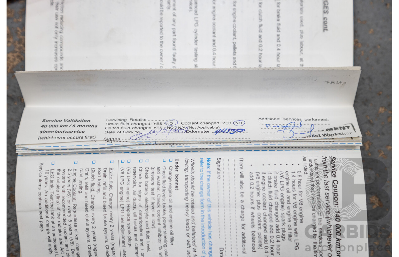 4/2004 Holden Crewman SS VYII Crew Cab Utility Cosmo Purple V8 5.7L