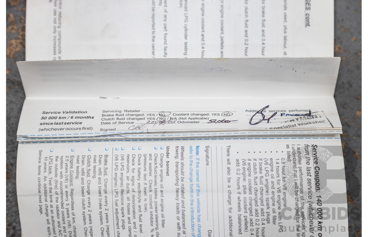 4/2004 Holden Crewman SS VYII Crew Cab Utility Cosmo Purple V8 5.7L