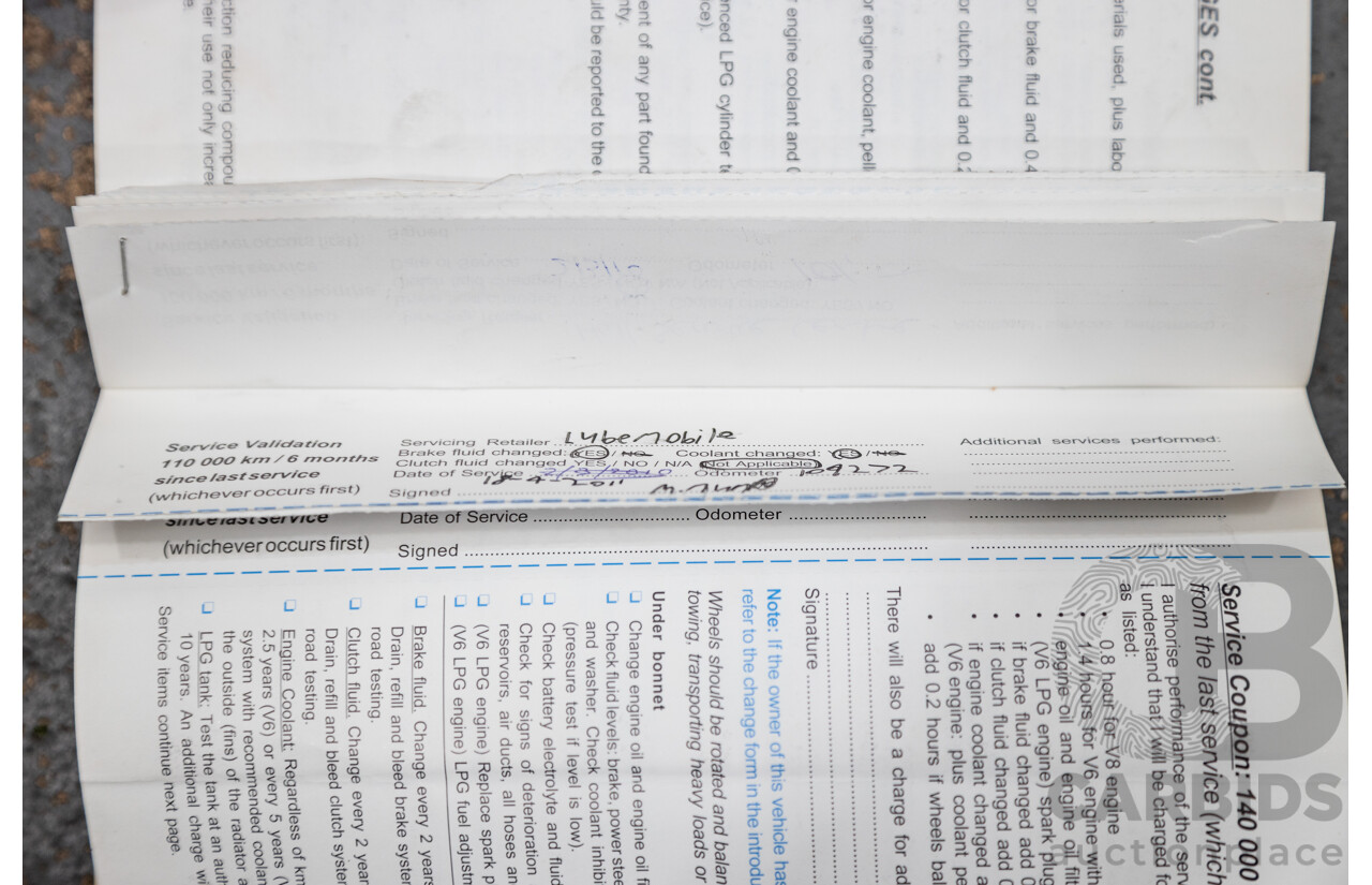 4/2004 Holden Crewman SS VYII Crew Cab Utility Cosmo Purple V8 5.7L