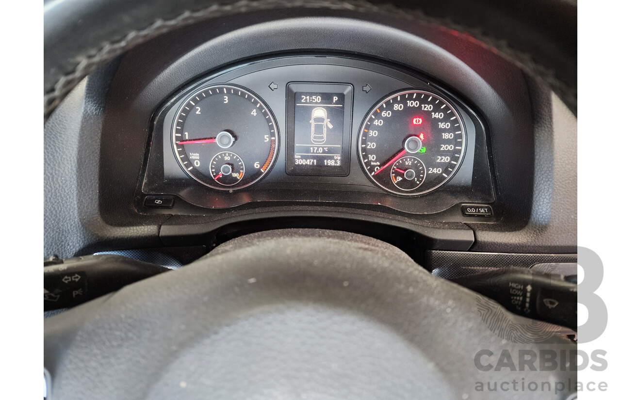 5/2010 Volkswagen Jetta 103 TDI 1KM MY10 4d Sedan Black 2.0L