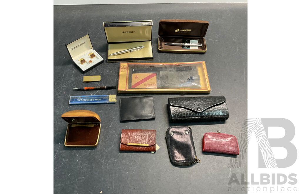 Vintage PARKER & SHEAFFER Fountain Pen & ANTHONY ROYALE Square Brown Cufflinks & Assorted of Vintage Wallet/Keytainer/Case & More