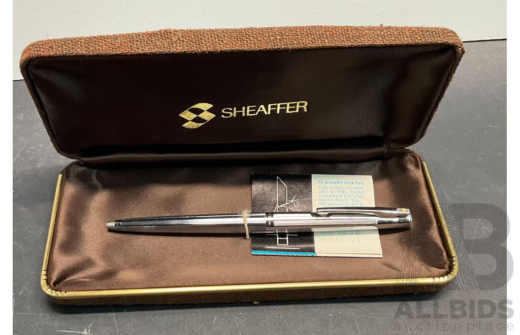 Vintage PARKER & SHEAFFER Fountain Pen & ANTHONY ROYALE Square Brown Cufflinks & Assorted of Vintage Wallet/Keytainer/Case & More