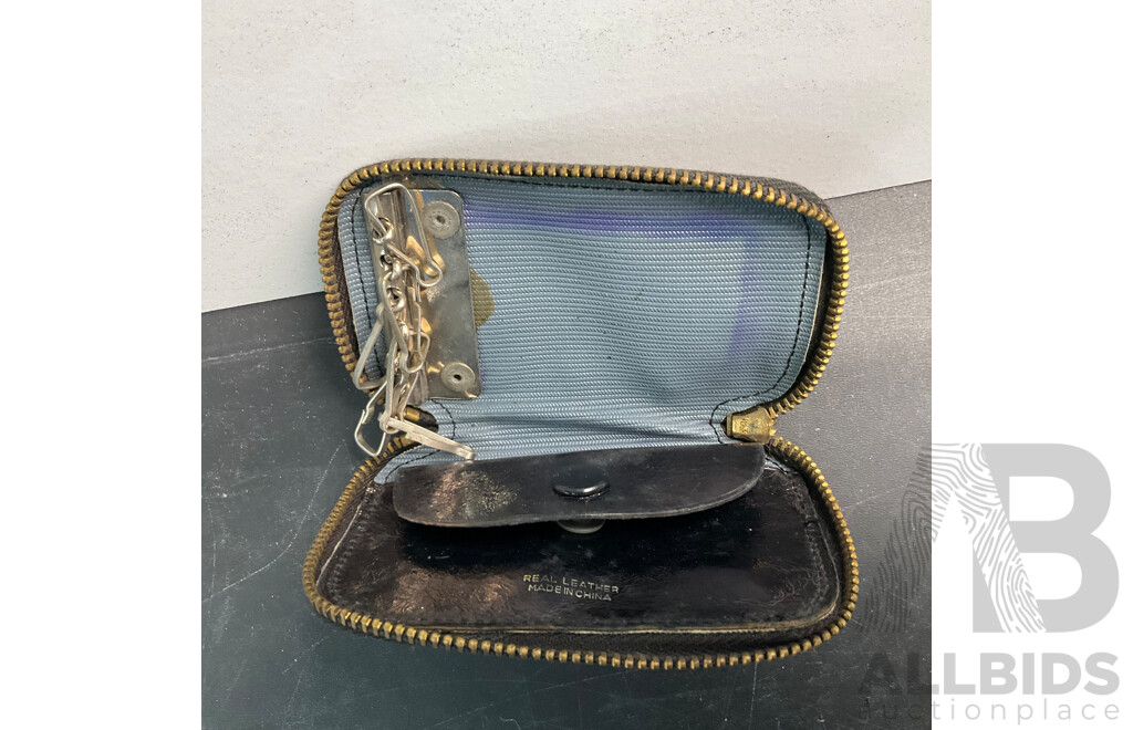 Vintage PARKER & SHEAFFER Fountain Pen & ANTHONY ROYALE Square Brown Cufflinks & Assorted of Vintage Wallet/Keytainer/Case & More