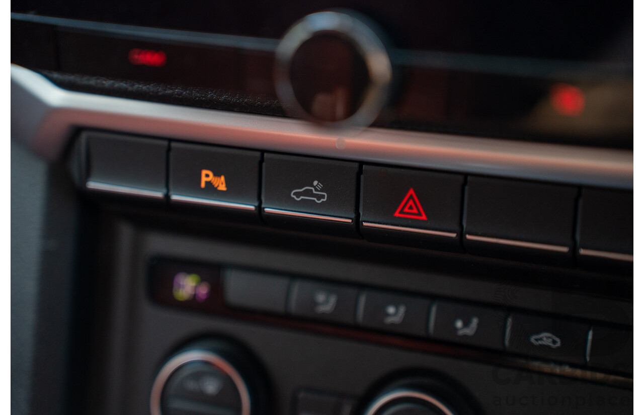 09/2017 Volkswagen Amarok TDI550 Highline (4x4) 2H MY18 4d Dual Cab Utility Deep Black Pearl Turbo Diesel V6 3.0L