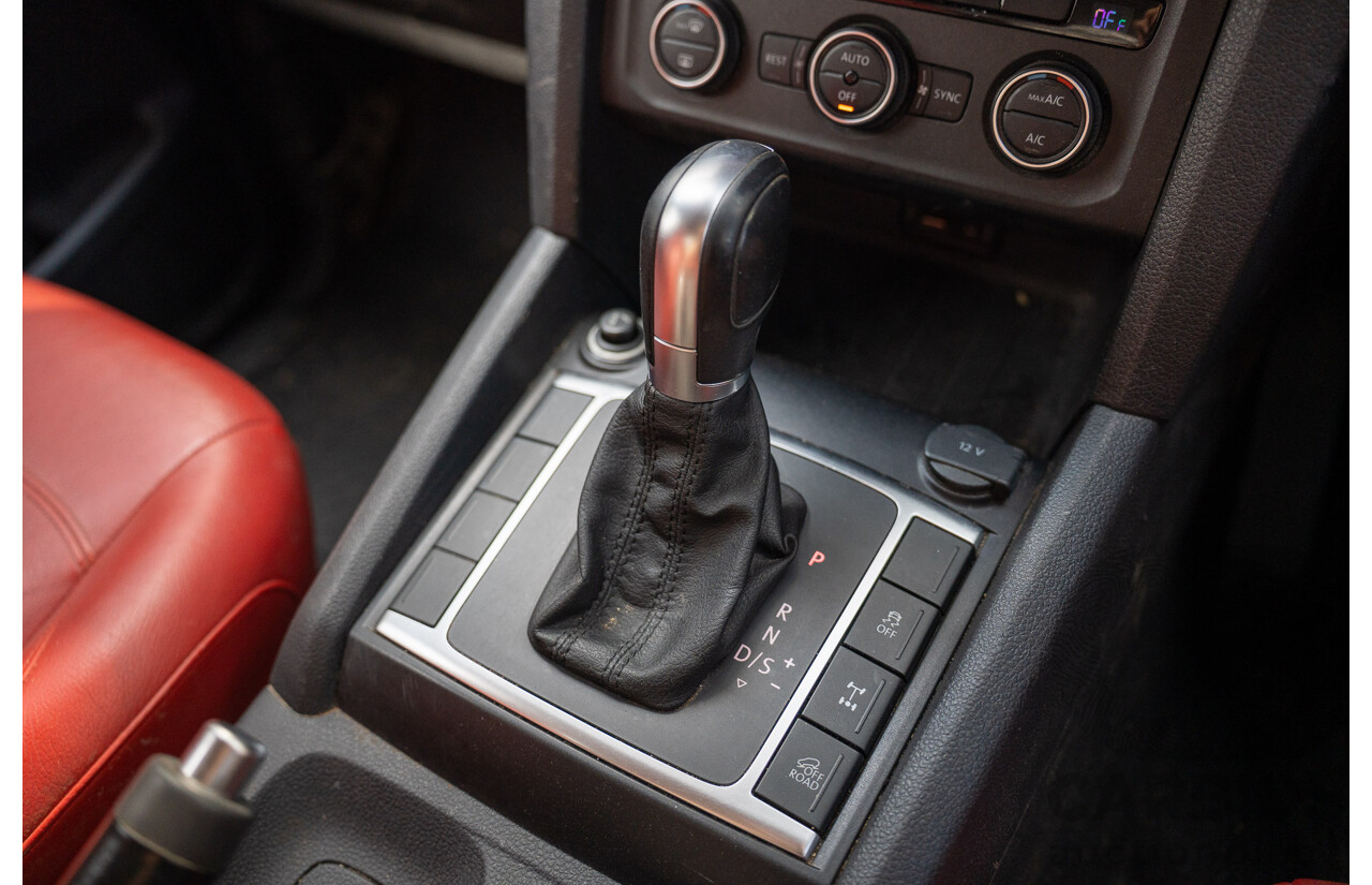 09/2017 Volkswagen Amarok TDI550 Highline (4x4) 2H MY18 4d Dual Cab Utility Deep Black Pearl Turbo Diesel V6 3.0L