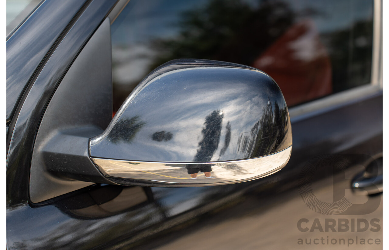 09/2017 Volkswagen Amarok TDI550 Highline (4x4) 2H MY18 4d Dual Cab Utility Deep Black Pearl Turbo Diesel V6 3.0L