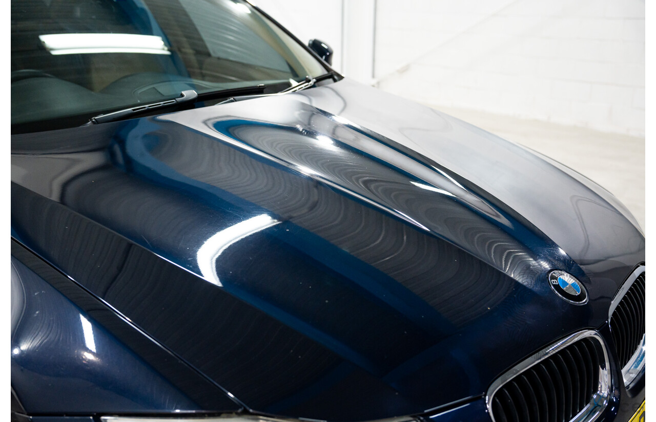 8/2009 BMW 320i Executive E90 MY09 4d Sedan Monaco Blue 2.0L