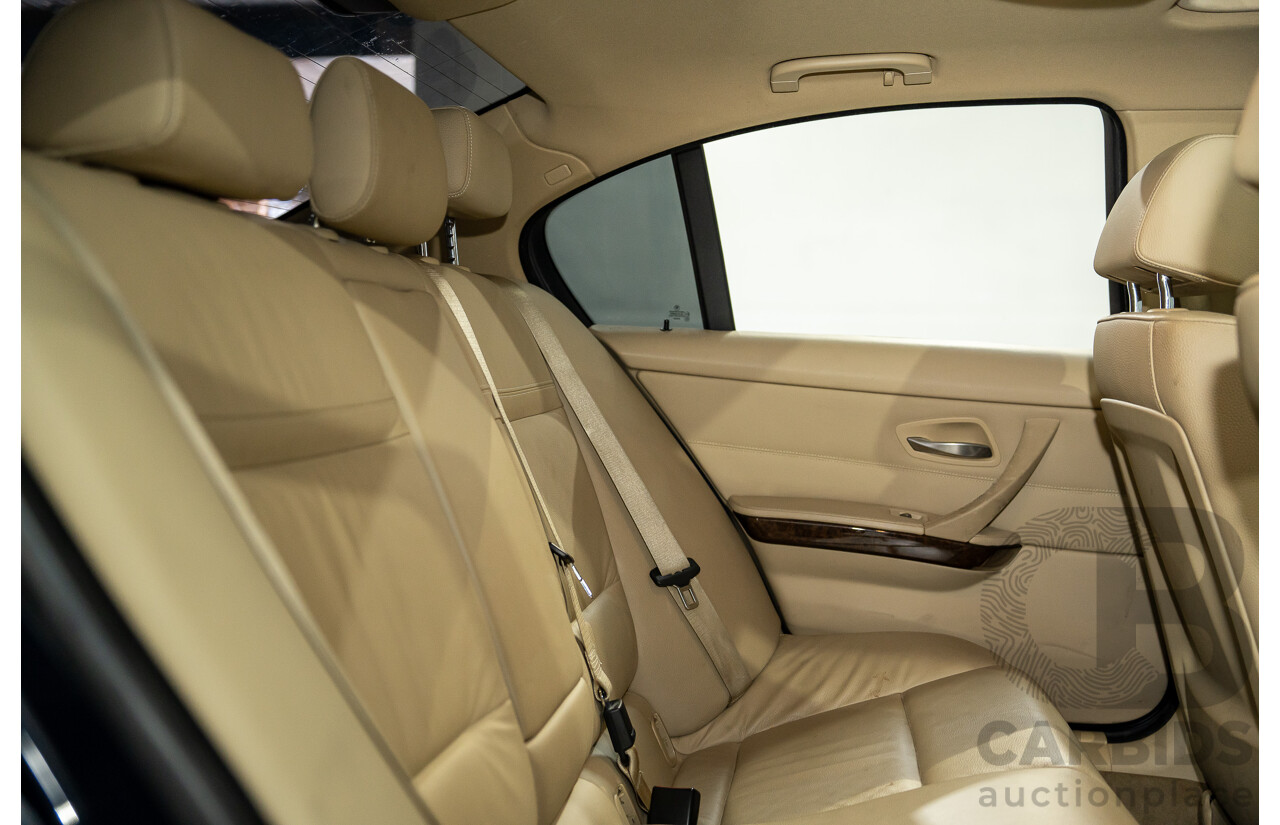 8/2009 BMW 320i Executive E90 MY09 4d Sedan Monaco Blue 2.0L