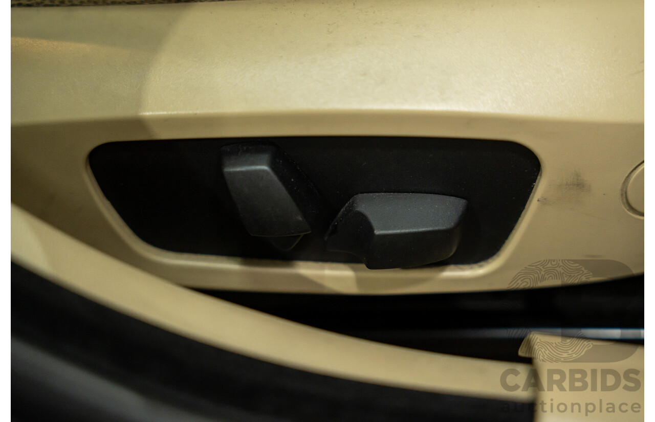 8/2009 BMW 320i Executive E90 MY09 4d Sedan Monaco Blue 2.0L