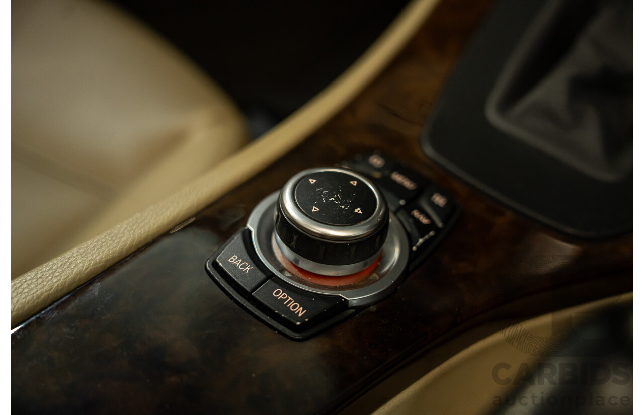 8/2009 BMW 320i Executive E90 MY09 4d Sedan Monaco Blue 2.0L