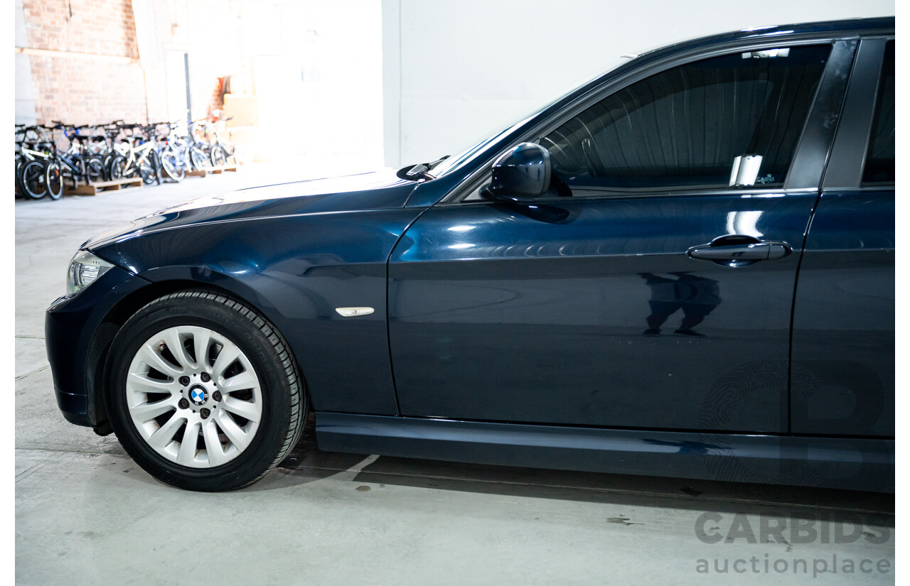 8/2009 BMW 320i Executive E90 MY09 4d Sedan Monaco Blue 2.0L