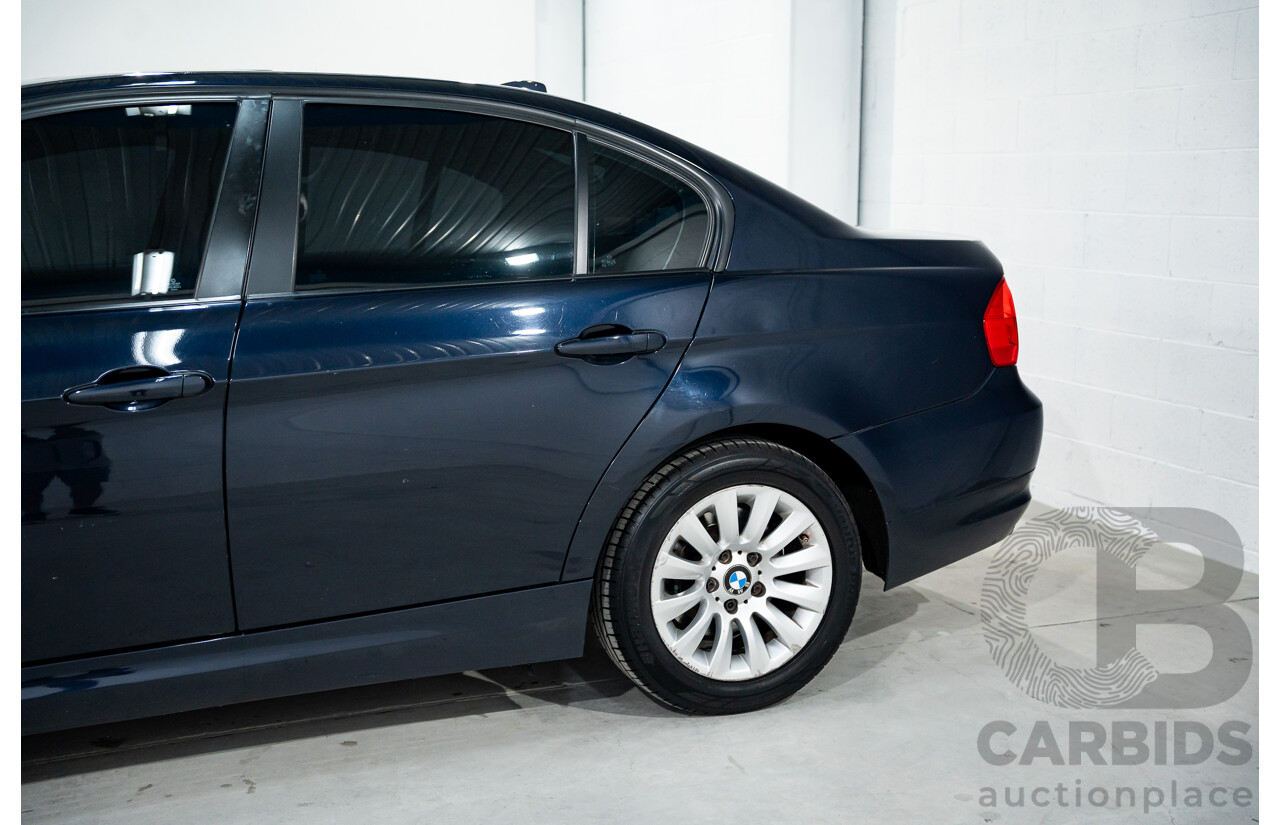 8/2009 BMW 320i Executive E90 MY09 4d Sedan Monaco Blue 2.0L