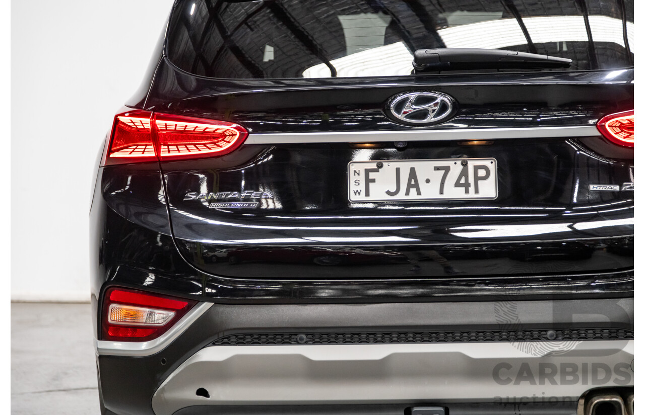 02/2020 Hyundai Santa Fe Highlander (4x4) TM MY20 4d Wagon Phantom Black Turbo Diesel 2.2L - 7 Seater