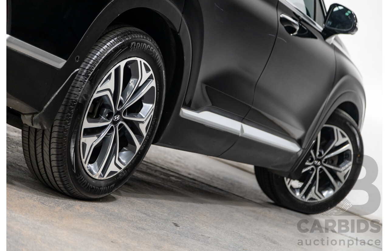 02/2020 Hyundai Santa Fe Highlander (4x4) TM MY20 4d Wagon Phantom Black Turbo Diesel 2.2L - 7 Seater