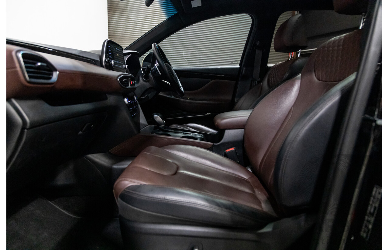 02/2020 Hyundai Santa Fe Highlander (4x4) TM MY20 4d Wagon Phantom Black Turbo Diesel 2.2L - 7 Seater