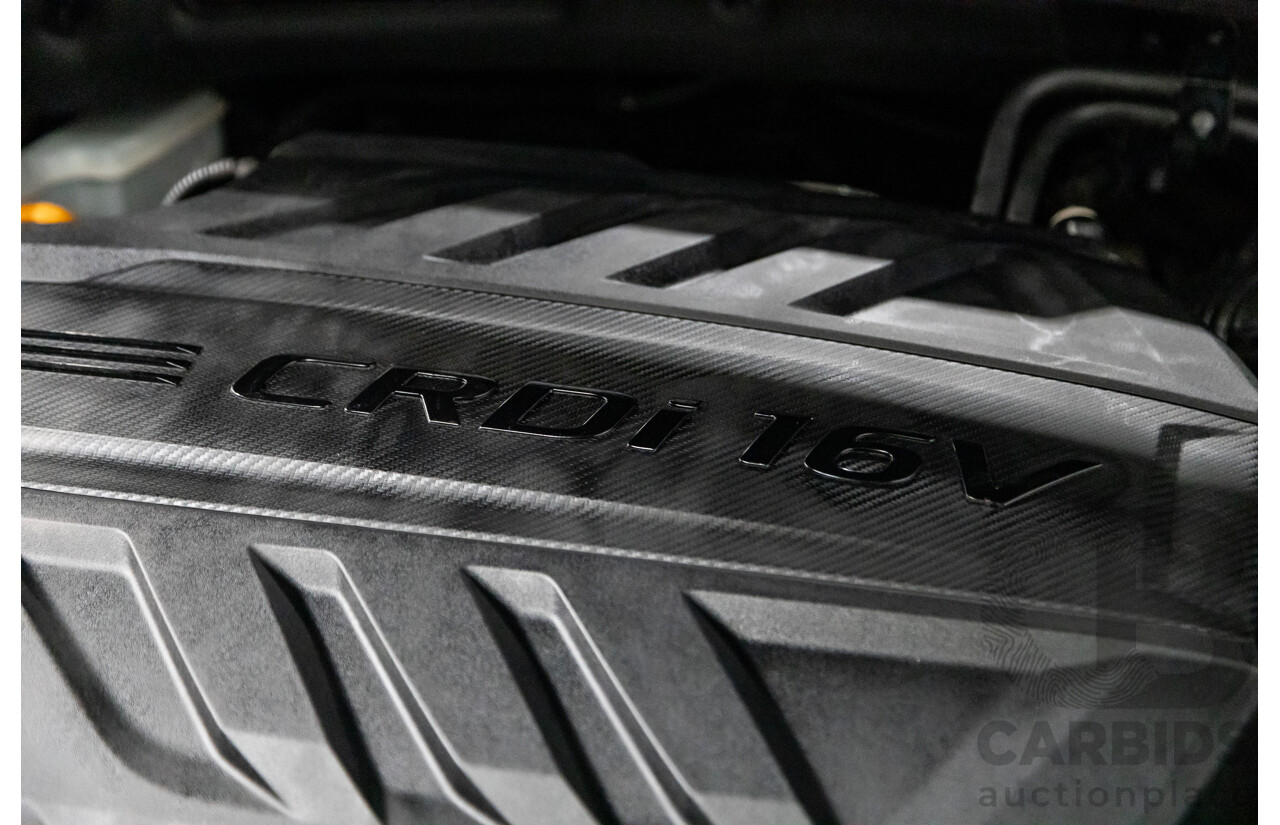 02/2020 Hyundai Santa Fe Highlander (4x4) TM MY20 4d Wagon Phantom Black Turbo Diesel 2.2L - 7 Seater