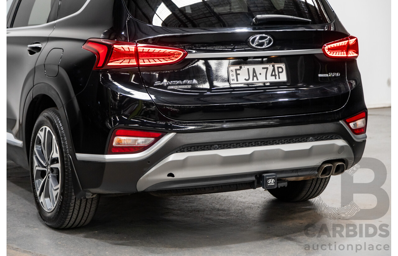 02/2020 Hyundai Santa Fe Highlander (4x4) TM MY20 4d Wagon Phantom Black Turbo Diesel 2.2L - 7 Seater