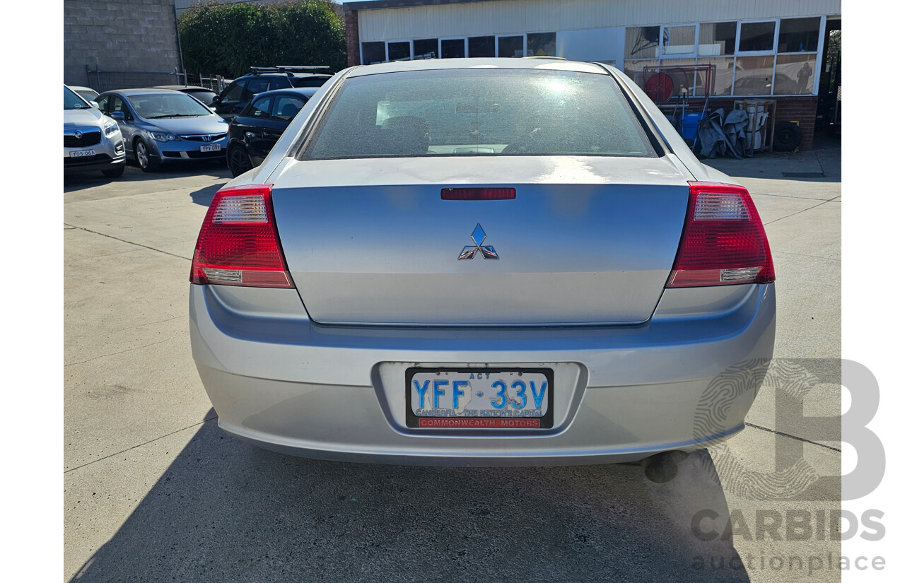 10/2005 Mitsubishi 380  DB 4d Sedan Silver 3.8L