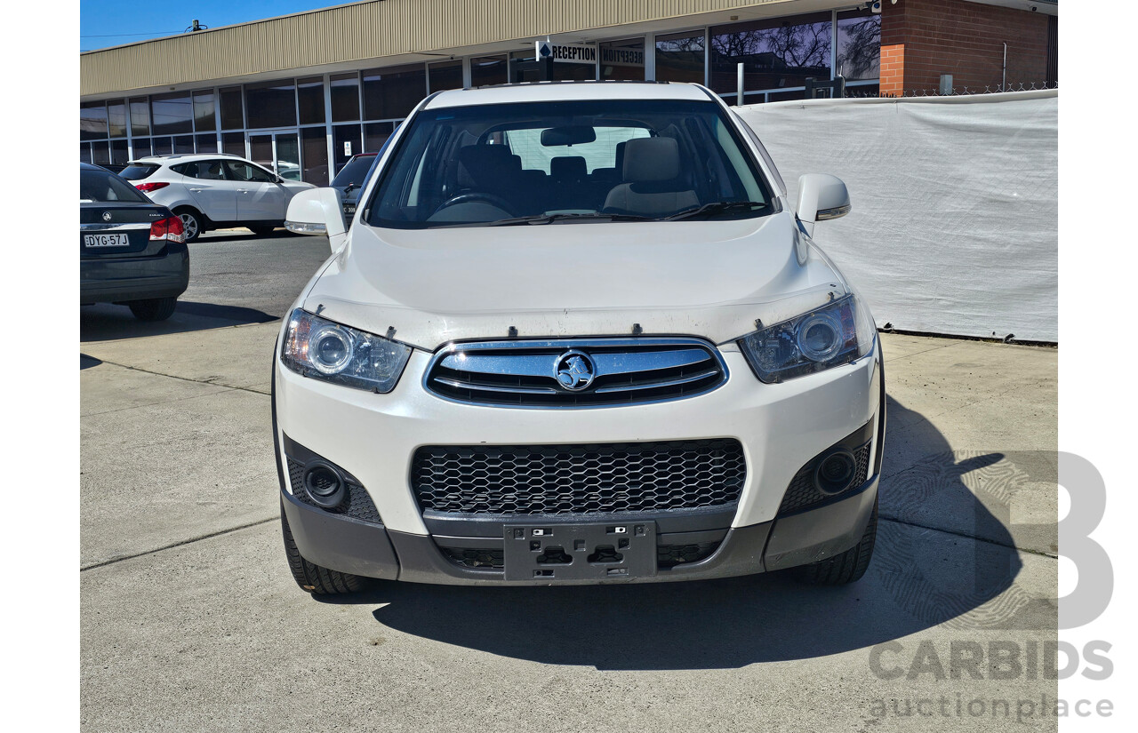 6/2013 Holden Captiva 7 SX (fwd) CG MY13 4d Wagon White 2.4L