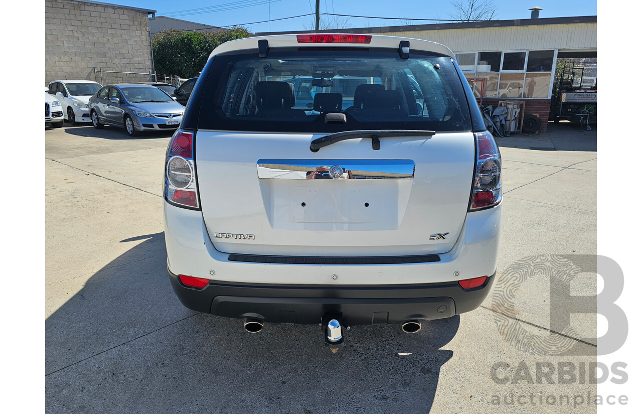 6/2013 Holden Captiva 7 SX (fwd) CG MY13 4d Wagon White 2.4L