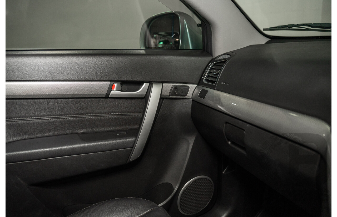 2/2017 Holden Captiva Active 5 (FWD) CG Series II 4d Wagon Nitrate Silver Metallic 2.4L