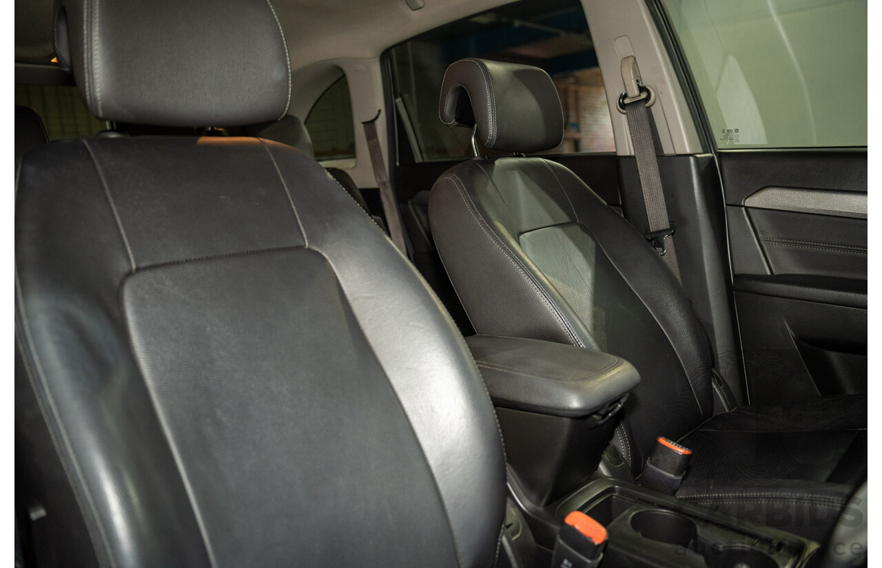 2/2017 Holden Captiva Active 5 (FWD) CG Series II 4d Wagon Nitrate Silver Metallic 2.4L