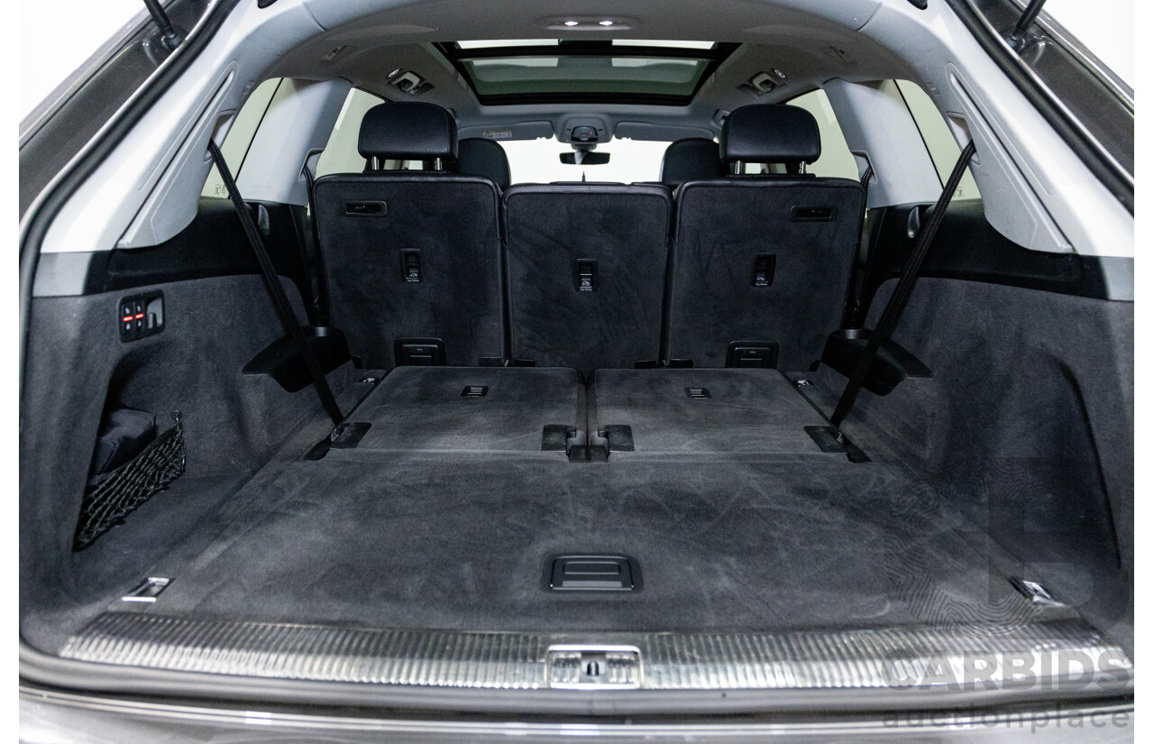 10/2019 Audi Q7 50 TDI Quattro (AWD) 4M MY19 4d Wagon Samurai Grey Metallic Turbo Diesel V6 3.0L - 7 Seater