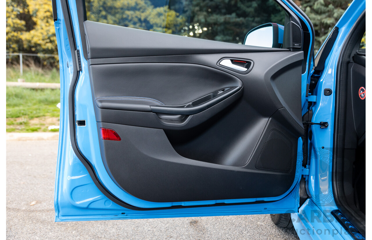 04/2017 Ford Focus RS (AWD) LZ MY17 4d Hatchback Nitrous Blue Turbo 2.3L