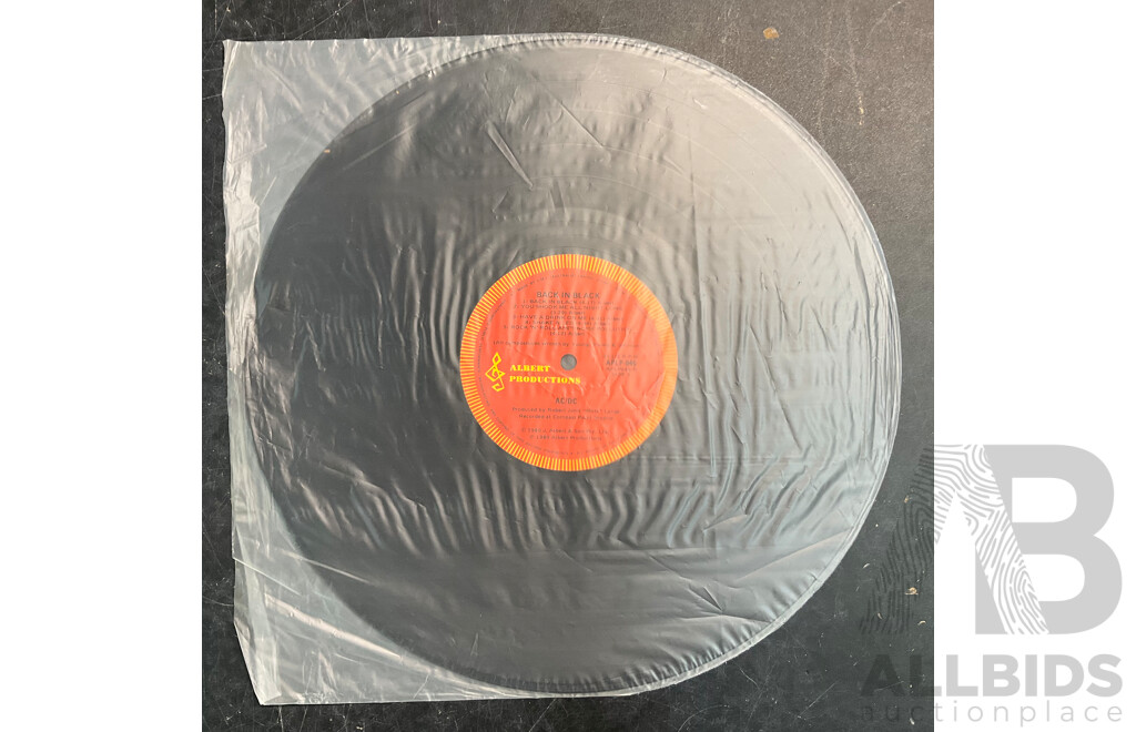 Collectable Funko Pop AC/DC - Back in Black  (Album Pack) Vinyl Figures & Vinyl Record