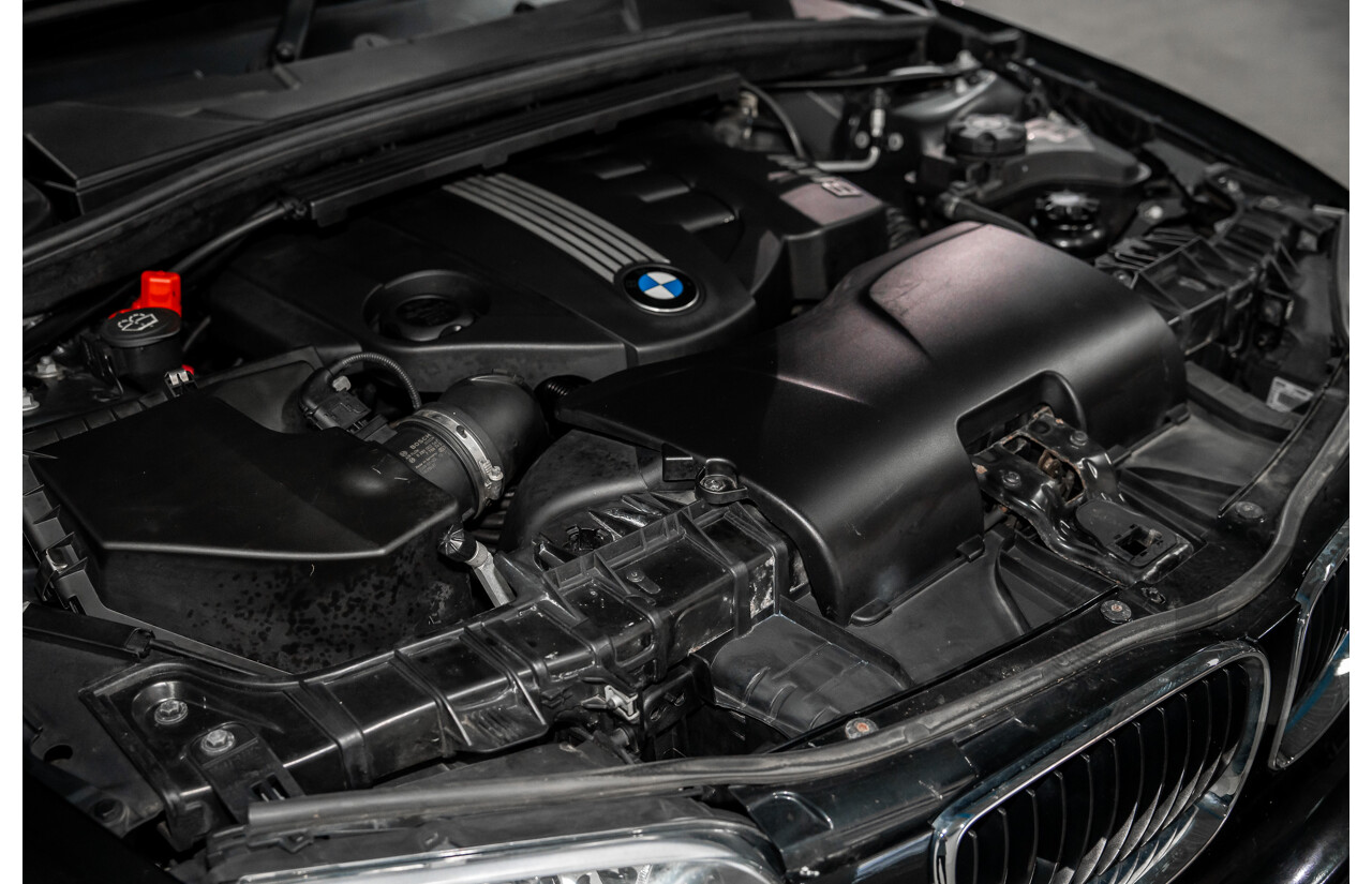 5/2009 BMW 120d E87 MY09 5d Hatchback Sapphire Black Metallic Turbo Diesel 2.0L