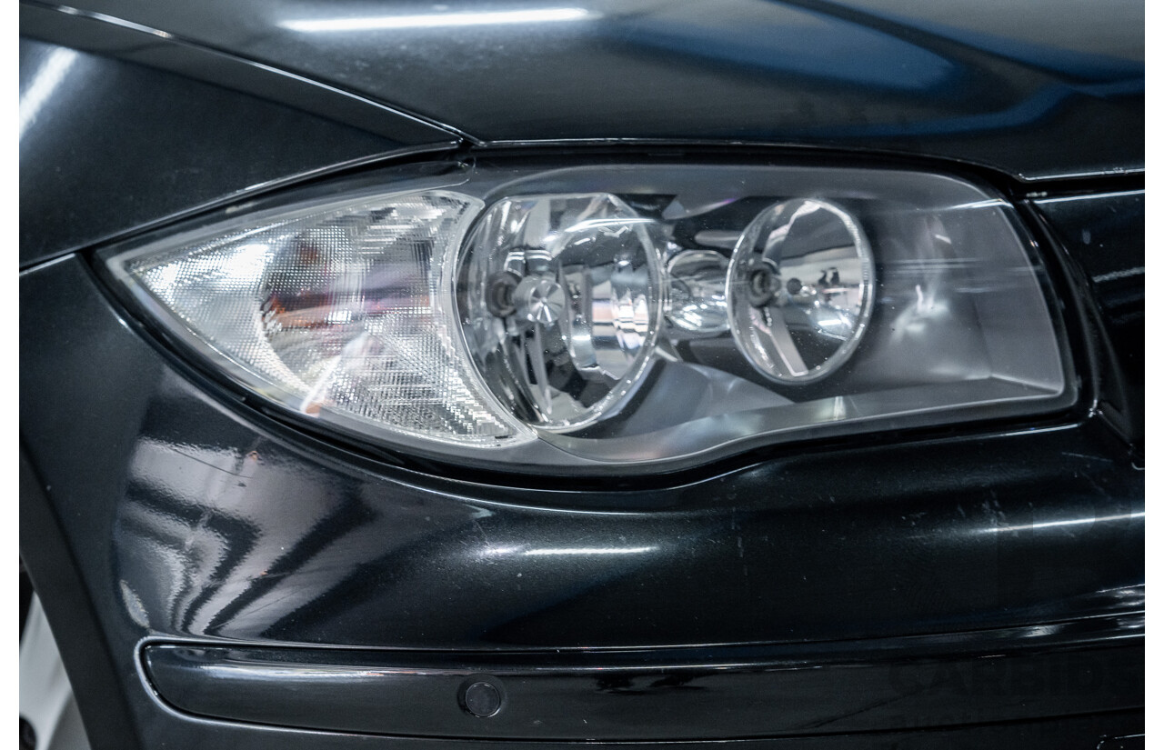 5/2009 BMW 120d E87 MY09 5d Hatchback Sapphire Black Metallic Turbo Diesel 2.0L