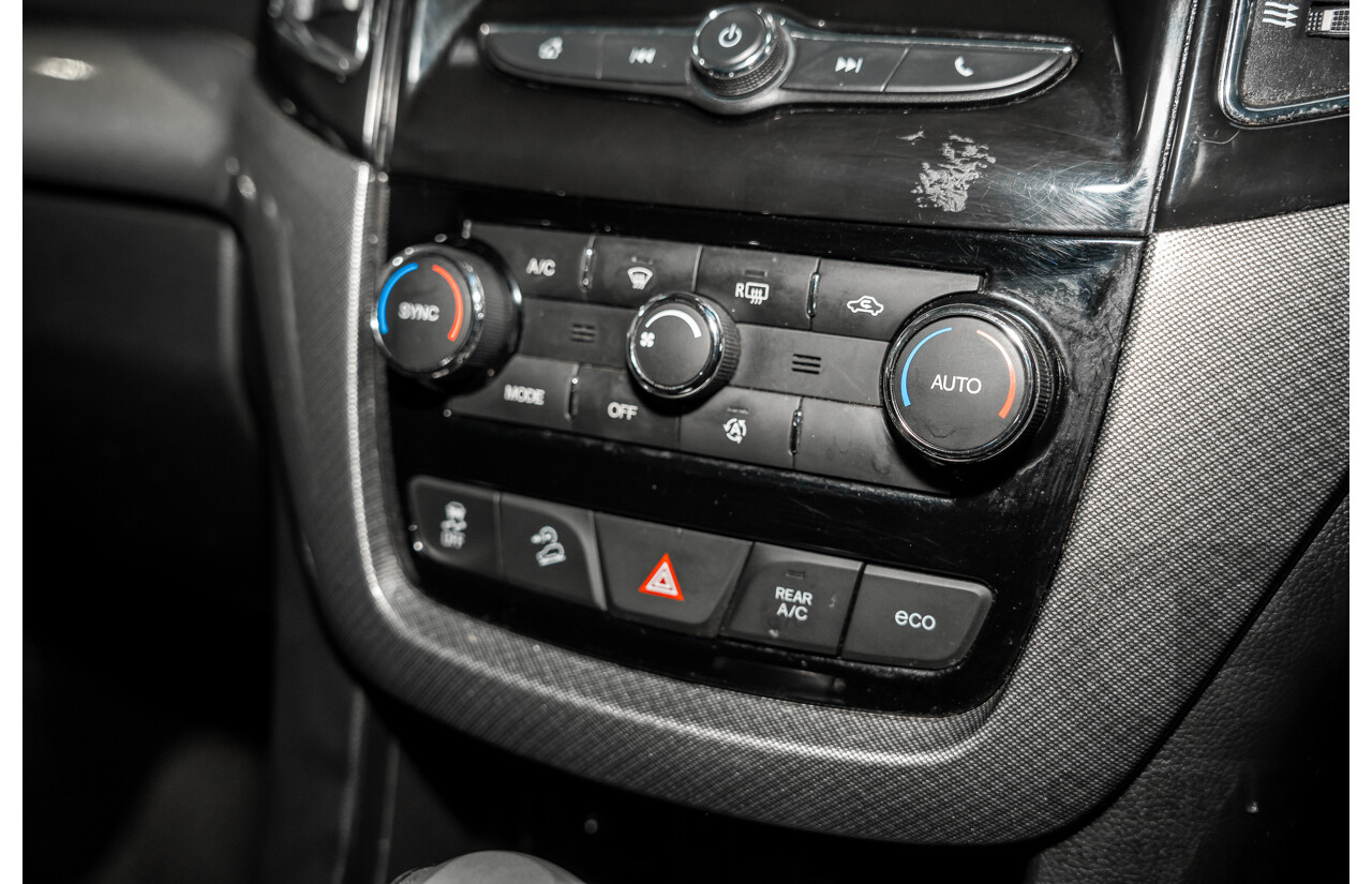 07/2017 Holden Captiva 7 LTZ (AWD) CG MY17 4D Wagon Nitrate Silver Metallic Turbo Diesel 2.2L