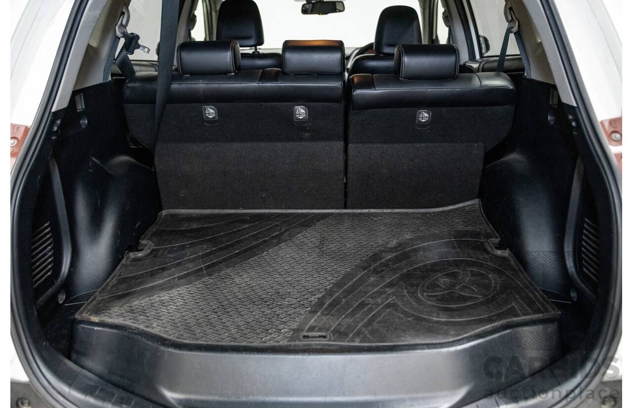 3/2013 Toyota Rav4 Cruiser (AWD)  ALA49R 4d Wagon Glacier White Turbo Diesel 2.2L