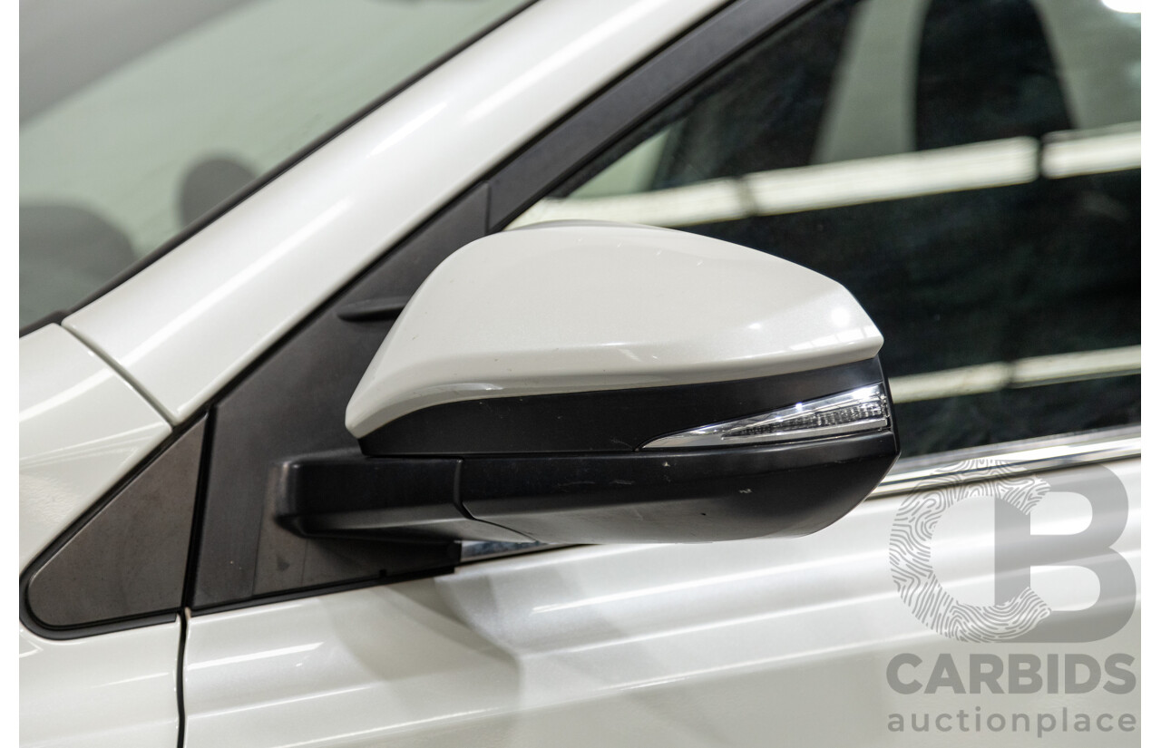 3/2013 Toyota Rav4 Cruiser (AWD)  ALA49R 4d Wagon Glacier White Turbo Diesel 2.2L