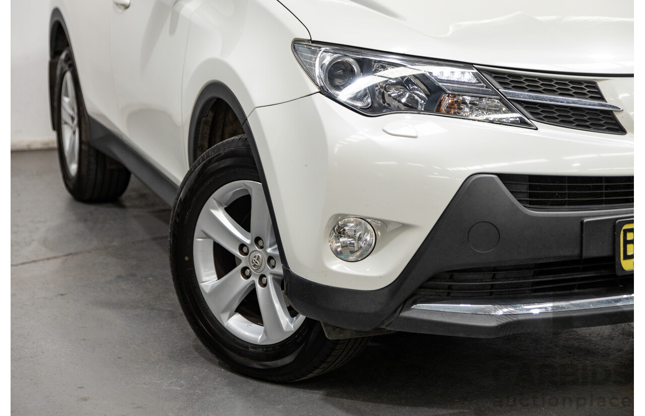 3/2013 Toyota Rav4 Cruiser (AWD)  ALA49R 4d Wagon Glacier White Turbo Diesel 2.2L