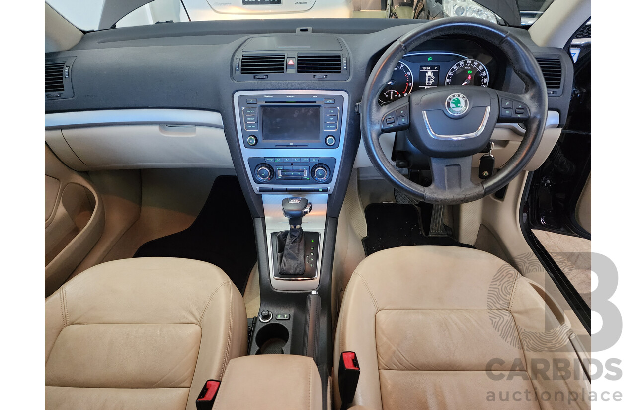 11/2009 Skoda Octavia 1.8 TSI 1Z MY09 5d Liftback Black 1.8L