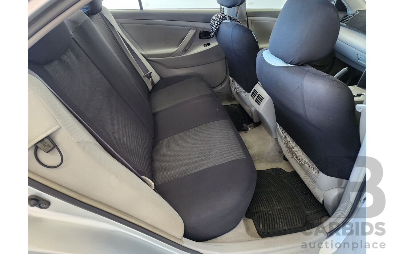 12/2007 Toyota Camry Altise ACV40R 4d Sedan Silver Or Chrome 2.4L