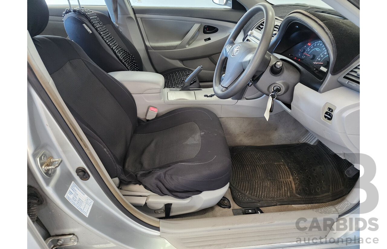 12/2007 Toyota Camry Altise ACV40R 4d Sedan Silver Or Chrome 2.4L
