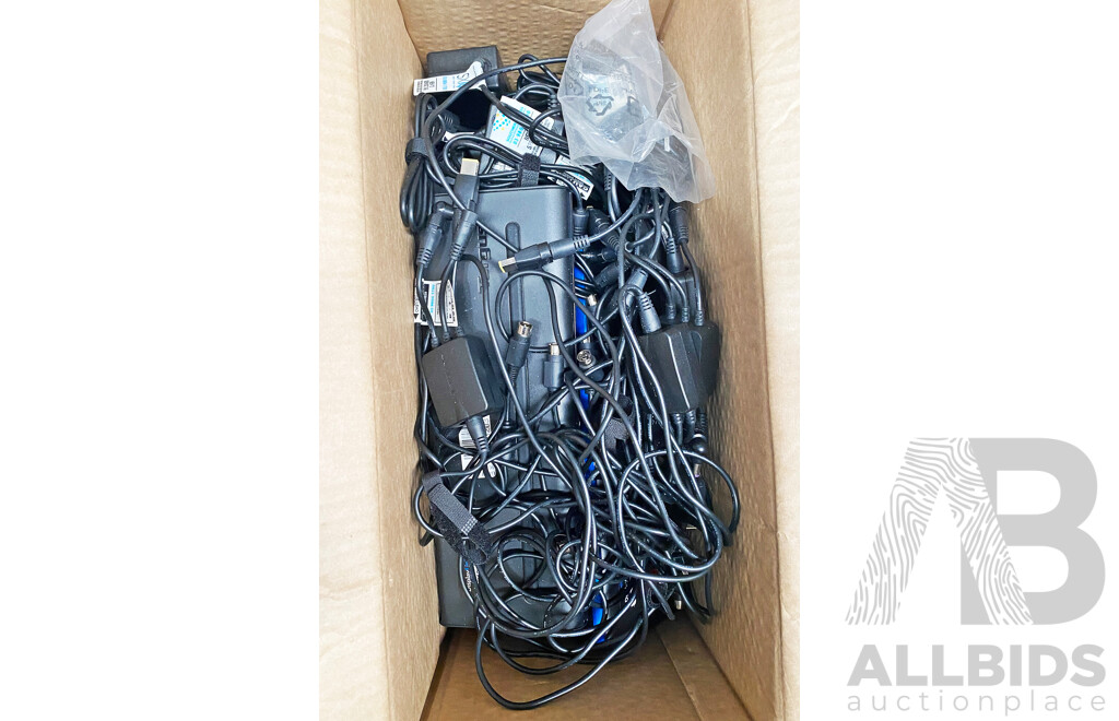 Pallet Lot of Assorted IT Switches/Docks/Routers