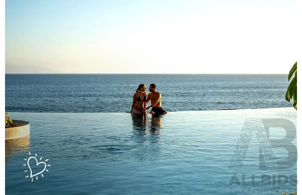 Oceanfront Siesta - 2 People for 4 Nights - Oceanfront Bliss Beckons at Your Choice of Five-Star, All-Inclusive Luxury Resort in Banderas Bay or Nuevo Nayarit - Valued at Over $6,300