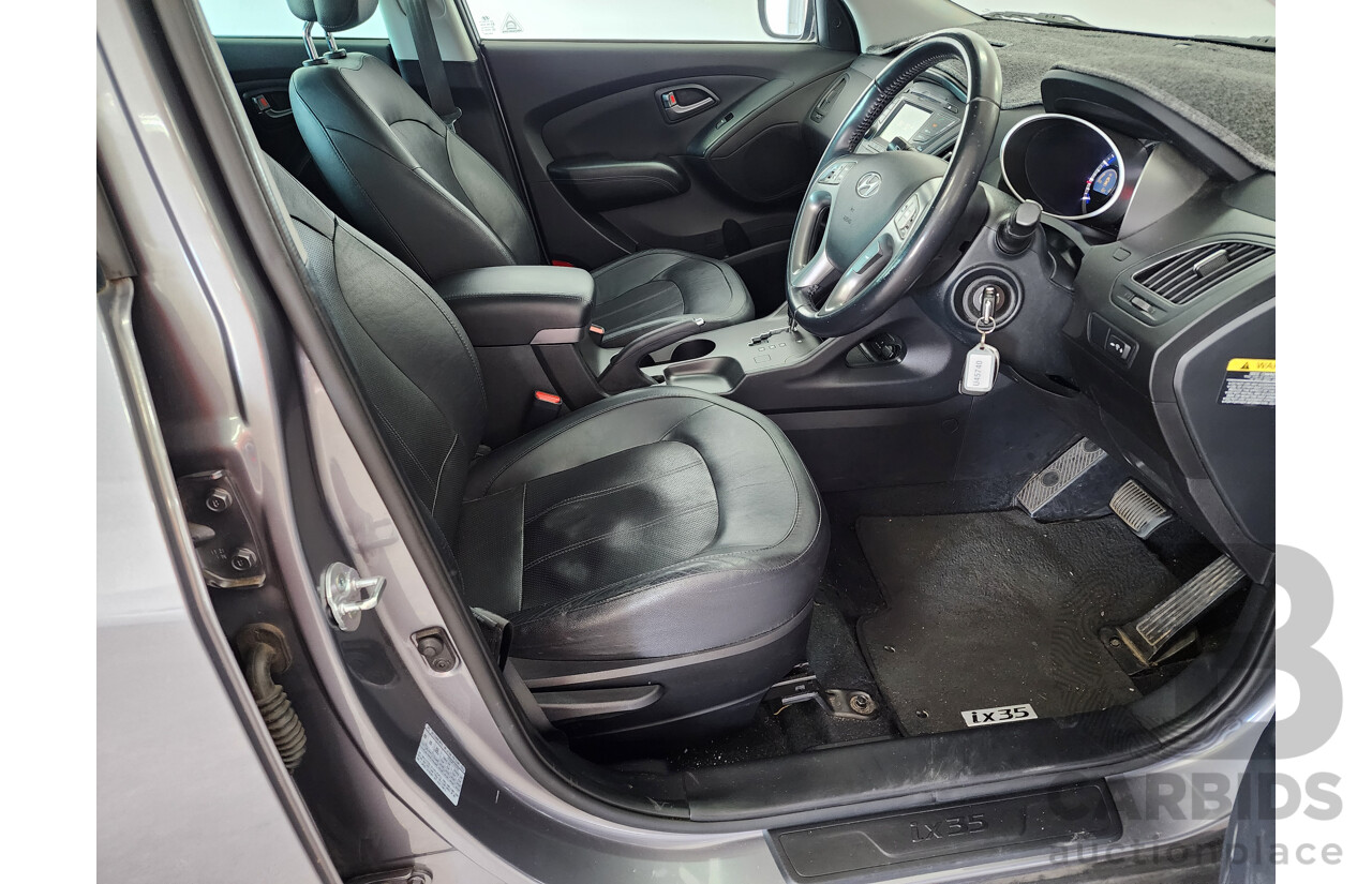 8/2014 Hyundai Ix35 SE (fwd) LM SERIES II 4d Wagon Grey 2.0L