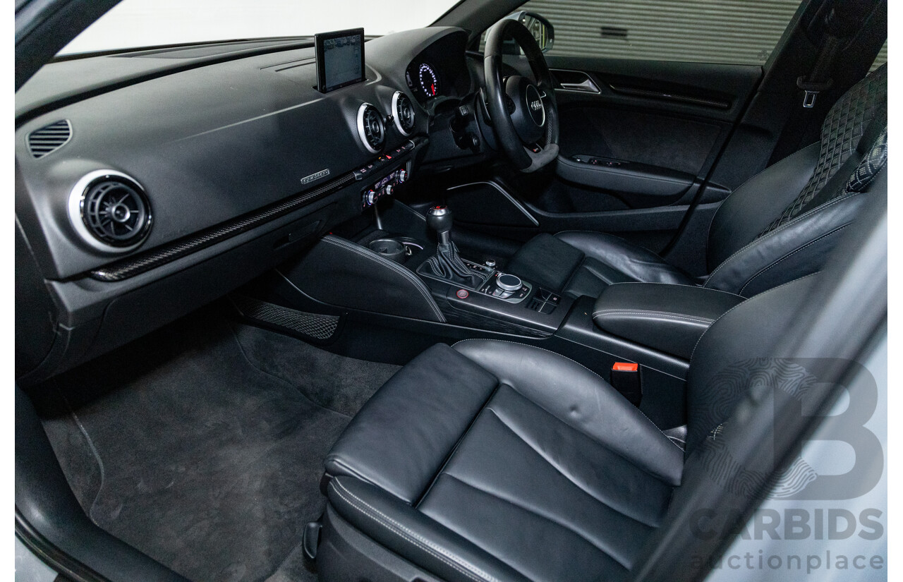 10/2015 Audi RS3 Sportback Quattro (AWD) 8V 5d Hatchback Nardo Grey Turbo 2.5L